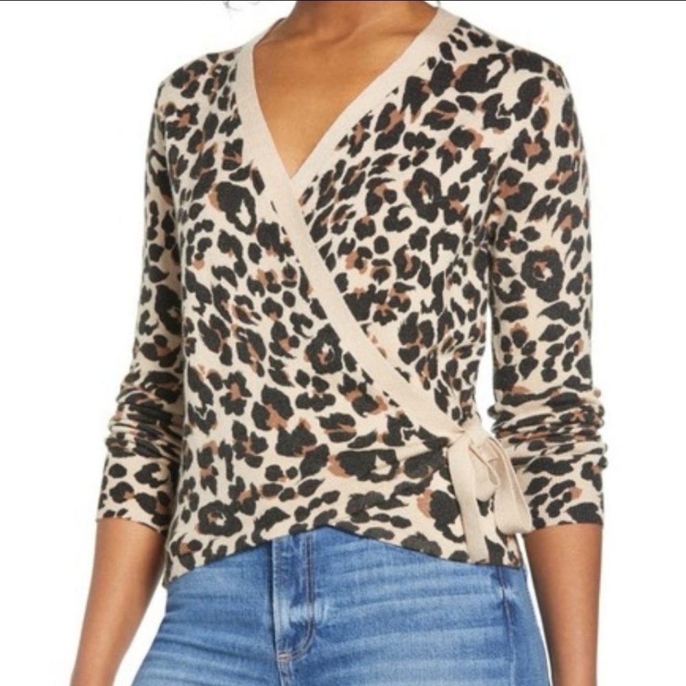 Ceny Leopard Wrap Sweater Size M